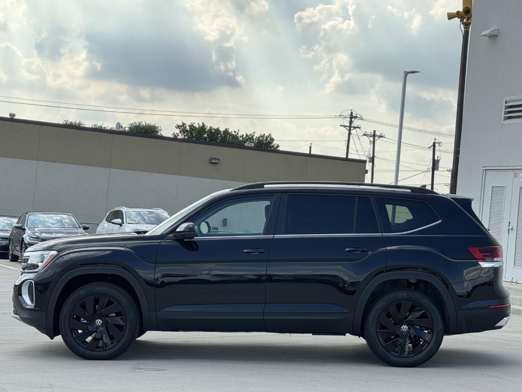 new 2026 Volkswagen Atlas car, priced at $43,817