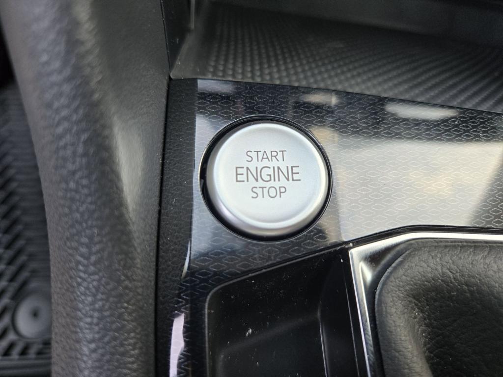 new 2026 Volkswagen Taos car, priced at $25,596