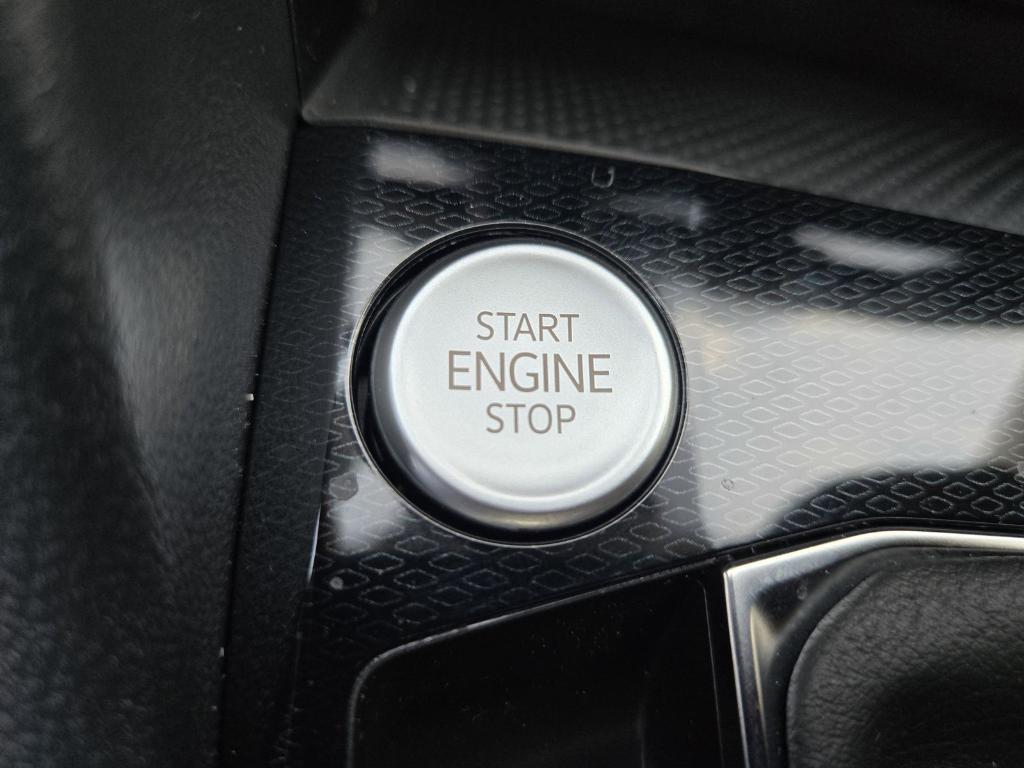 new 2026 Volkswagen Taos car, priced at $26,096