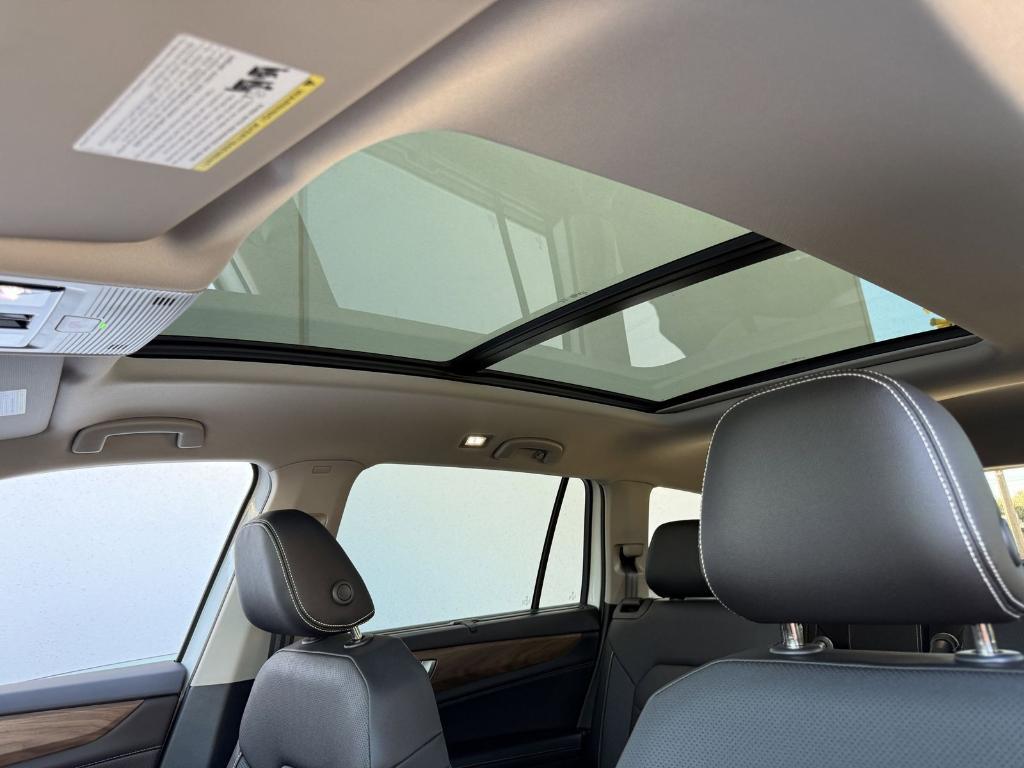 new 2026 Volkswagen Atlas car, priced at $41,367