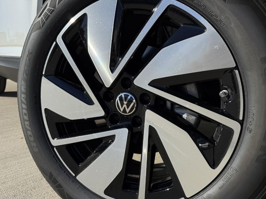 new 2026 Volkswagen Atlas car, priced at $41,367