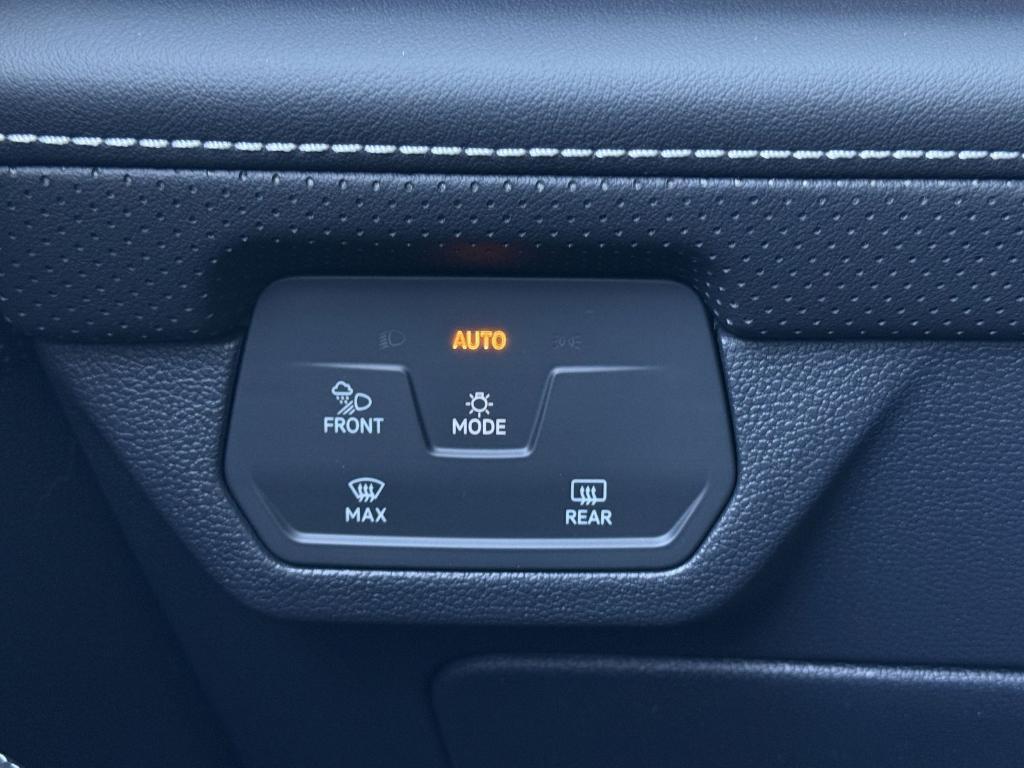 new 2026 Volkswagen Atlas car, priced at $41,367