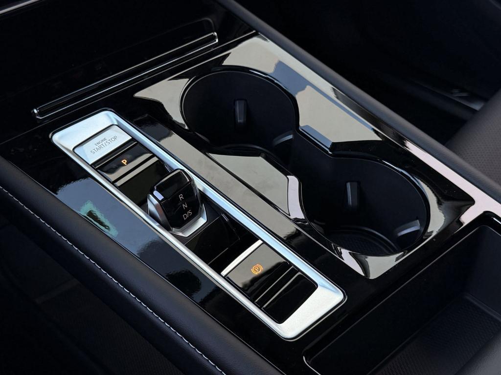 new 2026 Volkswagen Atlas car, priced at $41,367