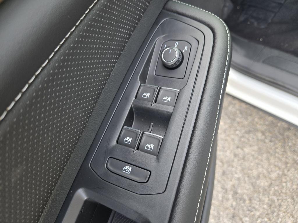 new 2026 Volkswagen Atlas car, priced at $35,231