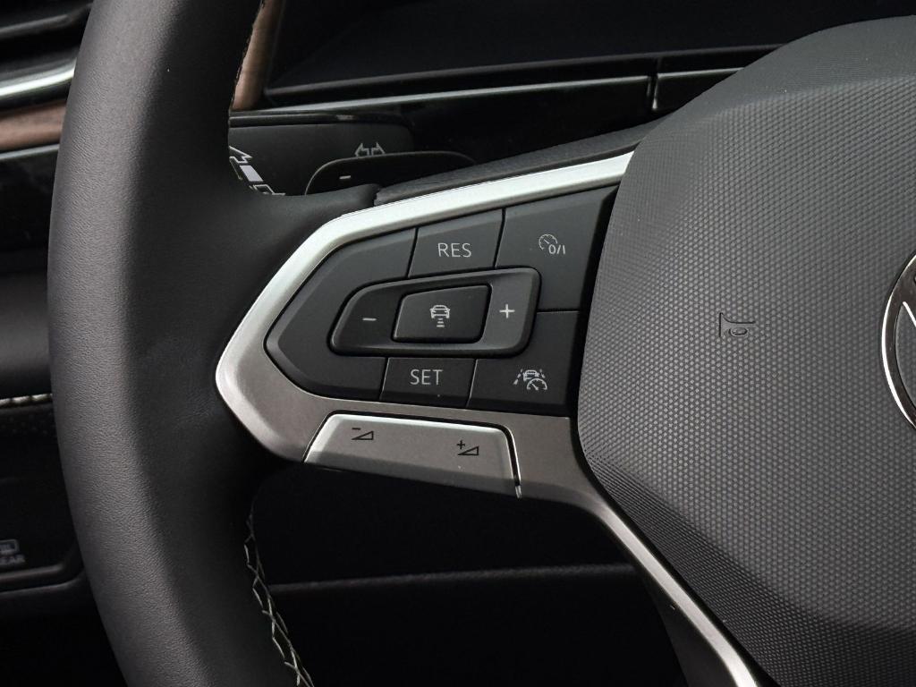 new 2026 Volkswagen Atlas car, priced at $43,361