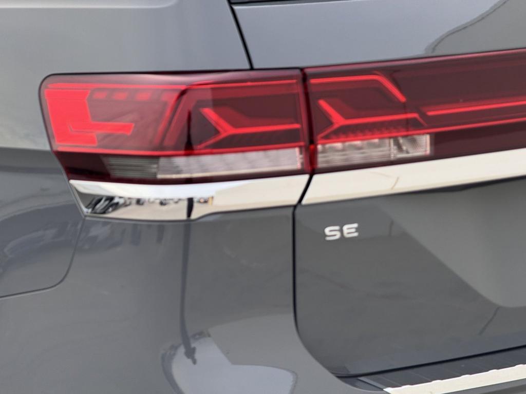 new 2026 Volkswagen Atlas car, priced at $43,361