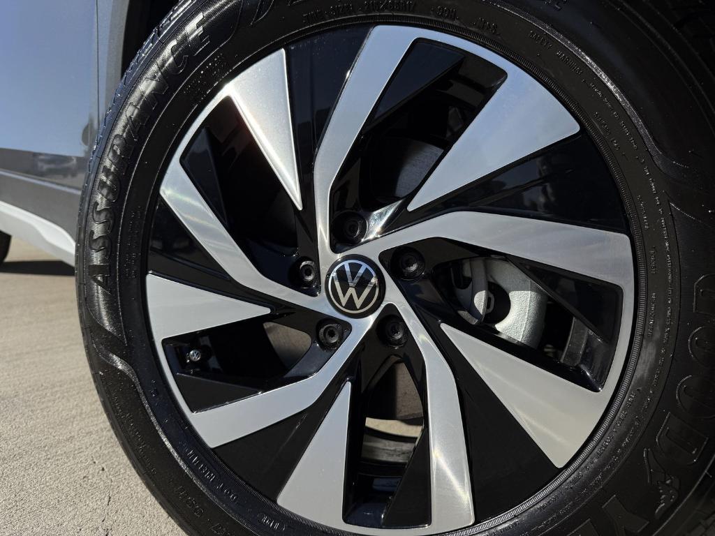 new 2026 Volkswagen Tiguan car, priced at $30,511