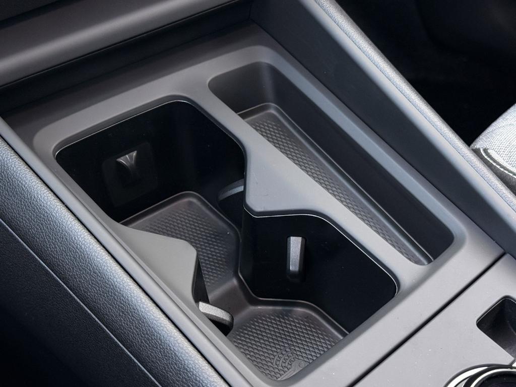 new 2026 Volkswagen Tiguan car, priced at $30,511