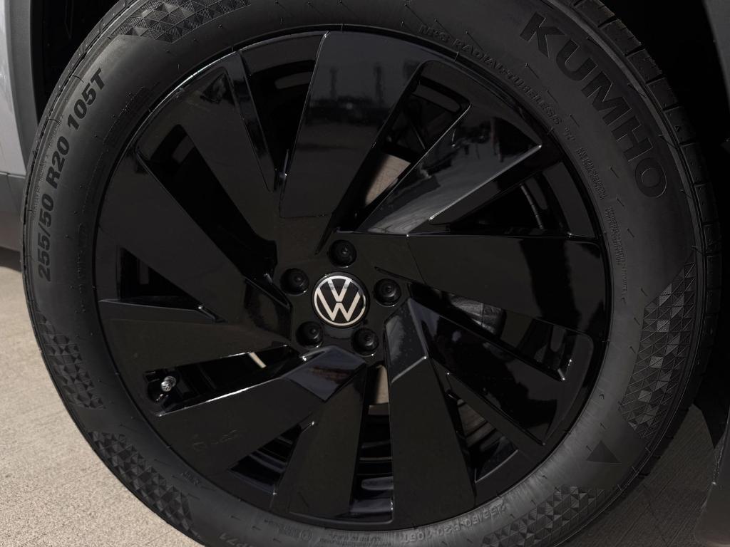 new 2026 Volkswagen Atlas car, priced at $40,855