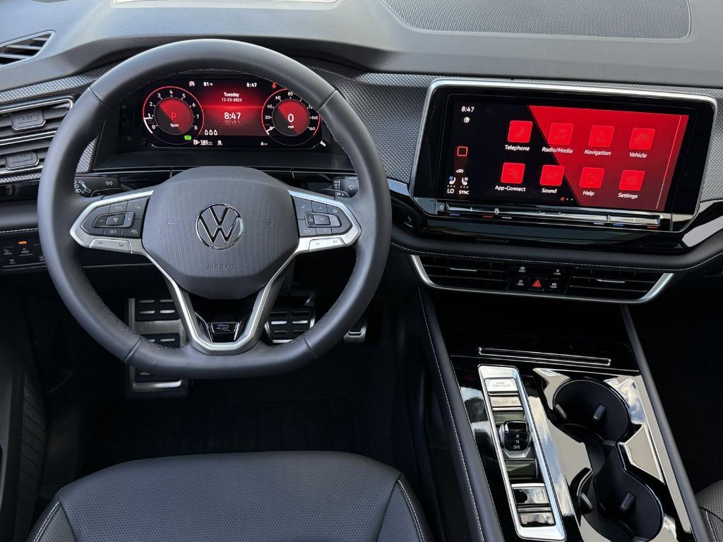 new 2026 Volkswagen Atlas Cross Sport car, priced at $49,301