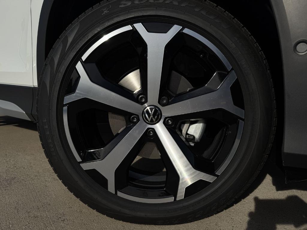 new 2026 Volkswagen Tiguan car, priced at $36,412