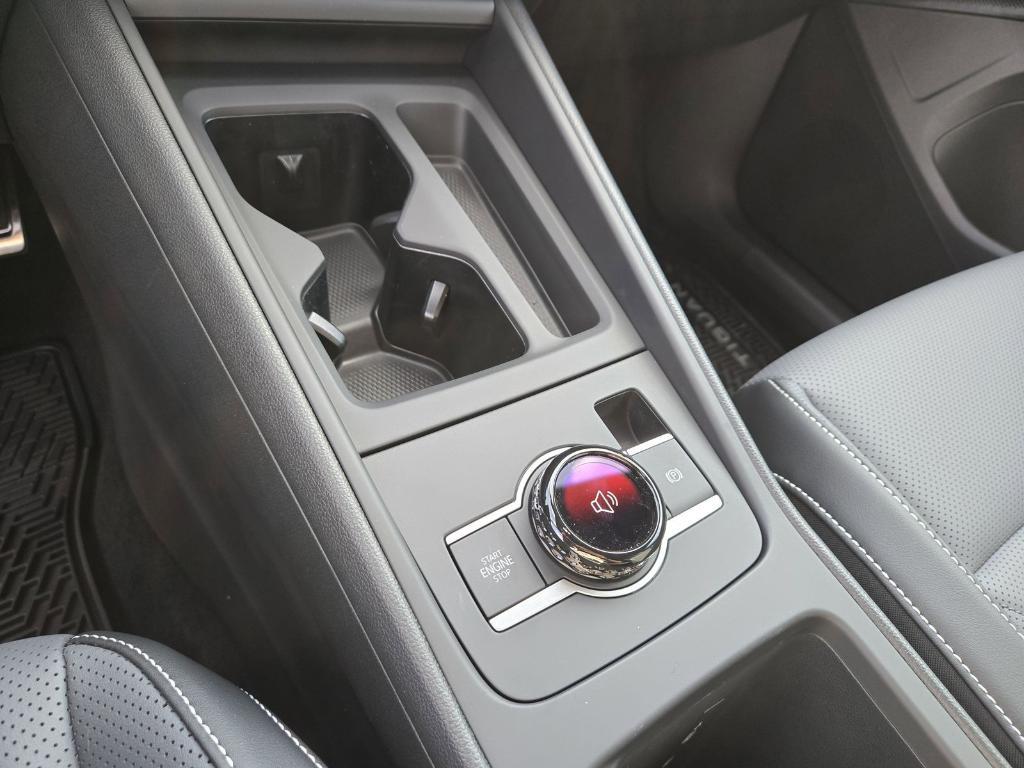 new 2026 Volkswagen Tiguan car, priced at $37,904