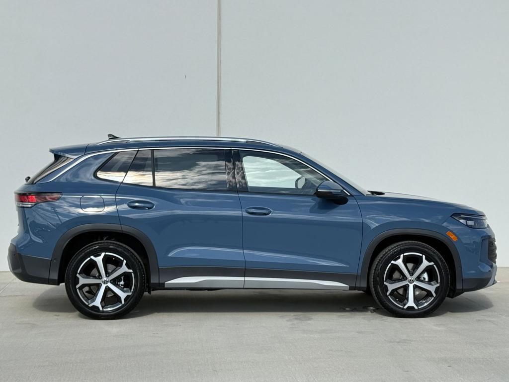 new 2026 Volkswagen Tiguan car, priced at $33,116