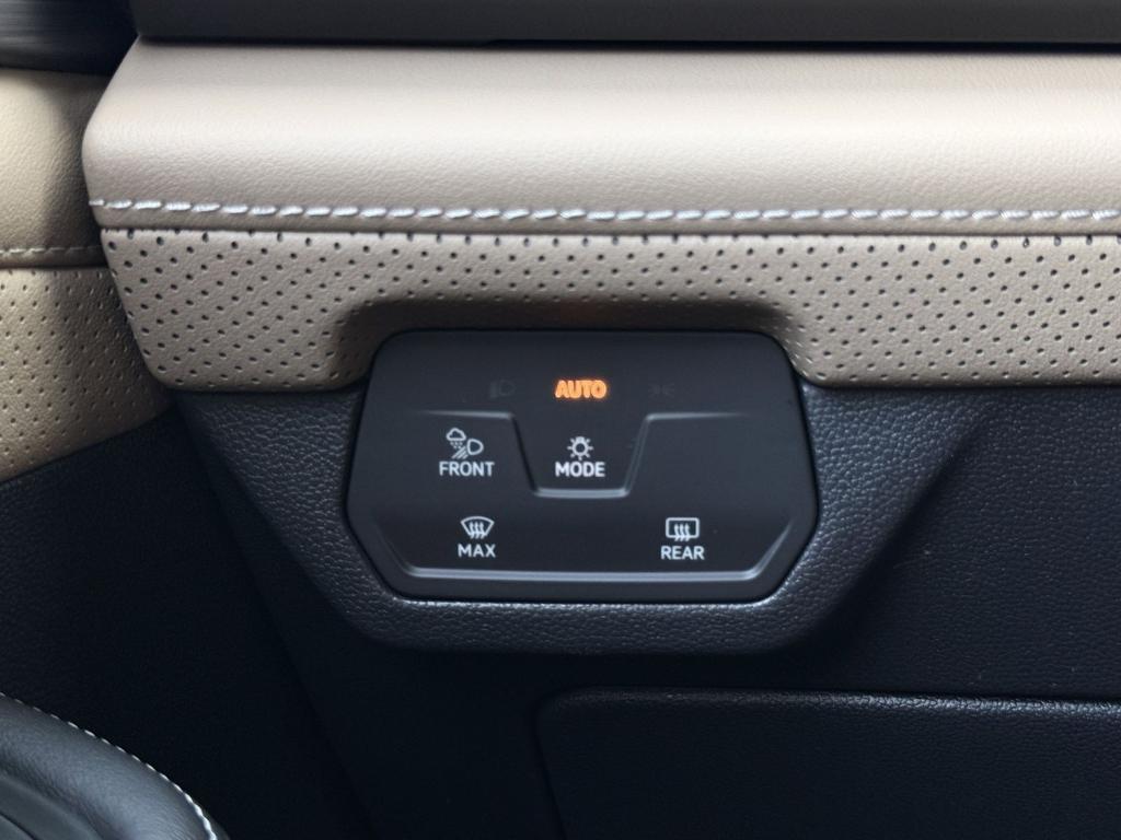 new 2026 Volkswagen Atlas Cross Sport car, priced at $41,486