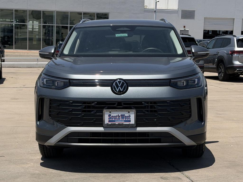 new 2026 Volkswagen Tiguan car, priced at $32,881
