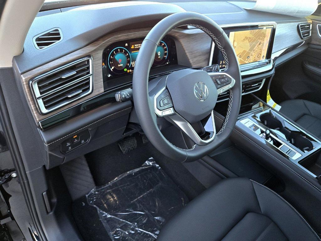 new 2025 Volkswagen Atlas car, priced at $36,038