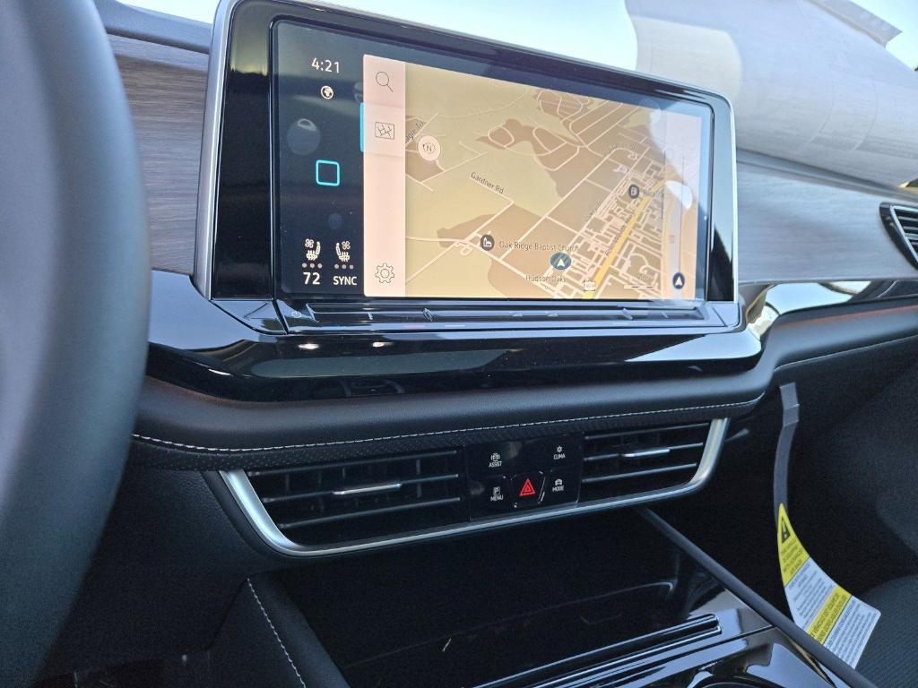 new 2025 Volkswagen Atlas car, priced at $36,038