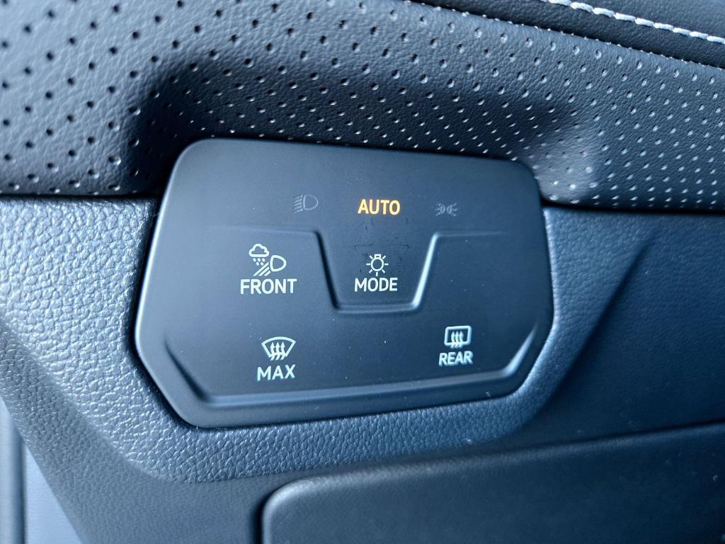 new 2026 Volkswagen Atlas car, priced at $41,367