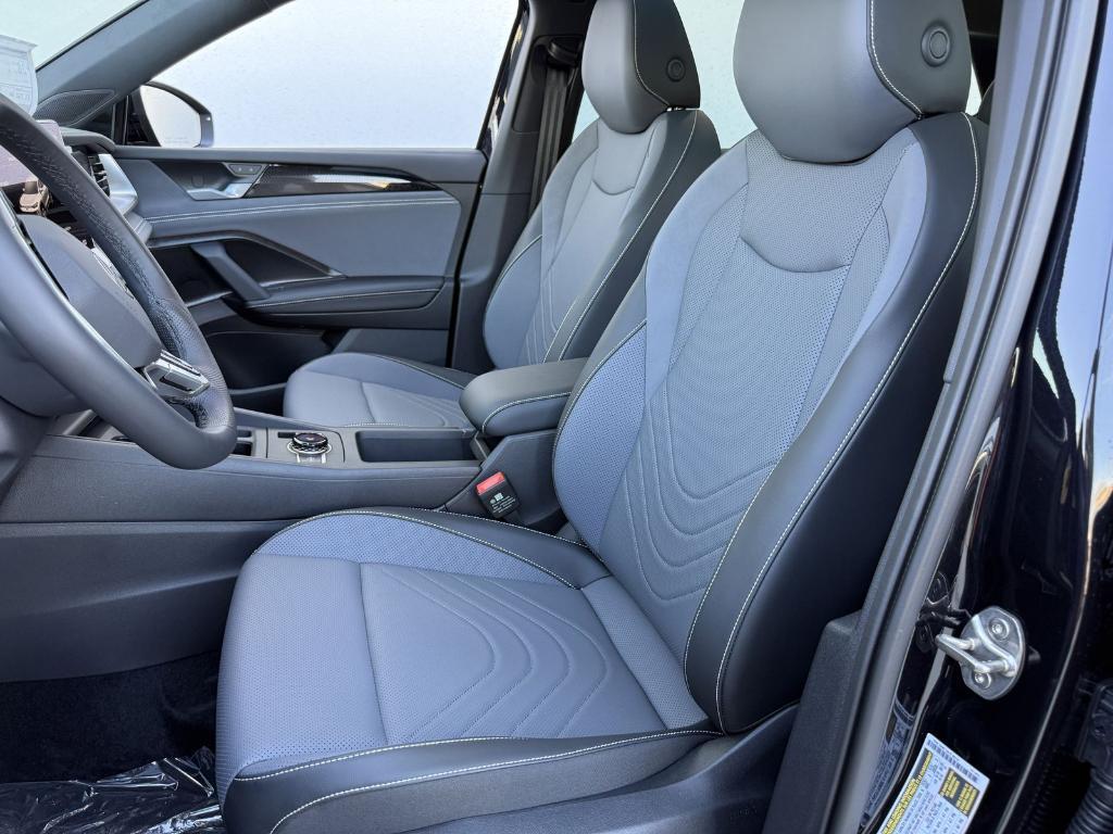 new 2026 Volkswagen Tiguan car, priced at $37,654