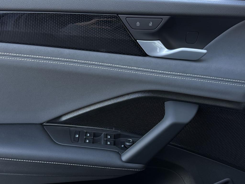 new 2026 Volkswagen Tiguan car, priced at $37,654