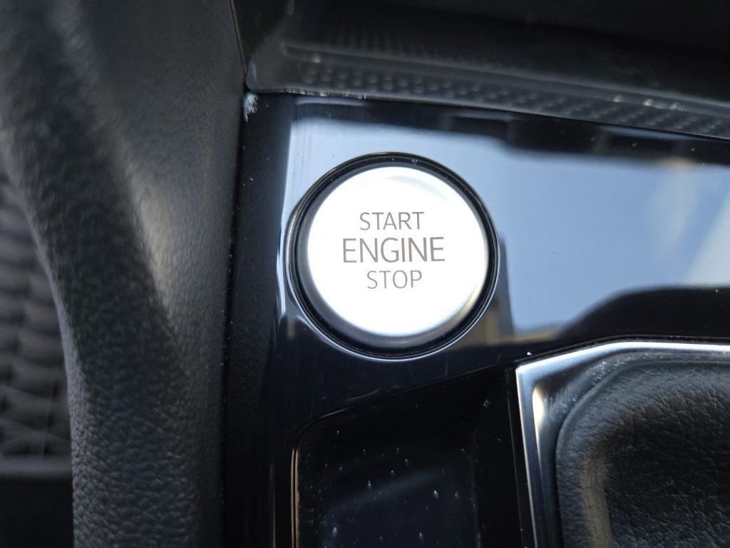 new 2024 Volkswagen Taos car, priced at $25,064