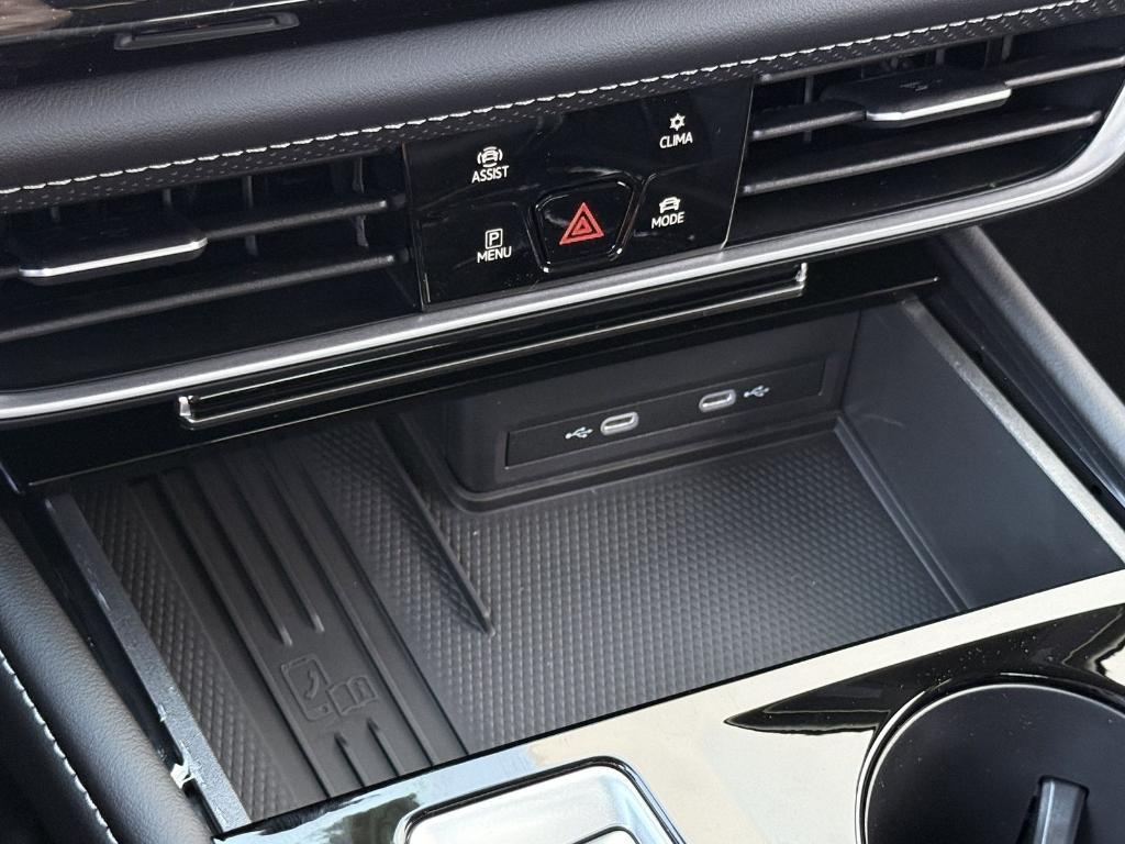 new 2026 Volkswagen Atlas car, priced at $40,859