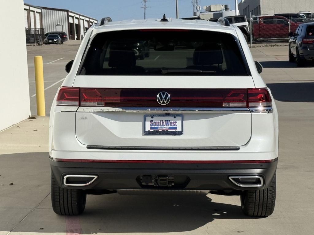 new 2026 Volkswagen Atlas car, priced at $40,859