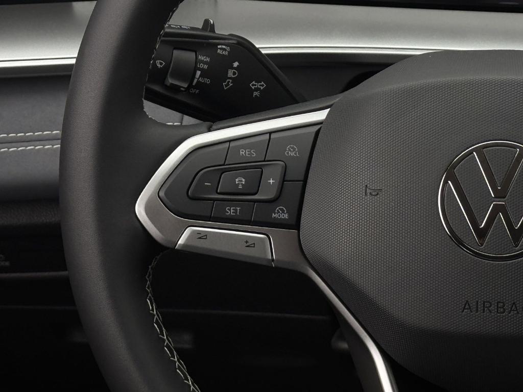 new 2026 Volkswagen Tiguan car, priced at $31,194