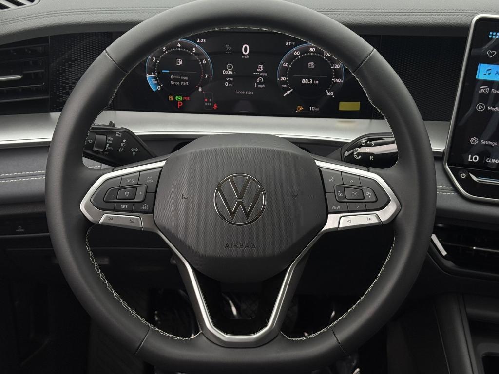 new 2026 Volkswagen Tiguan car, priced at $31,194