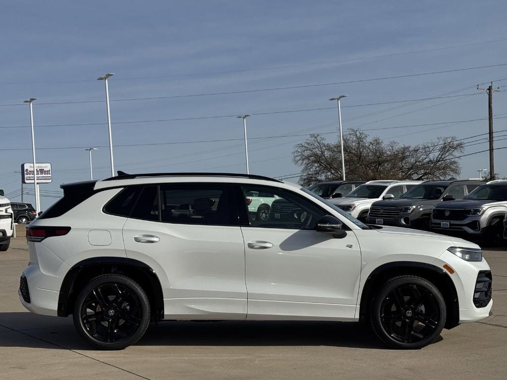 new 2026 Volkswagen Tiguan car, priced at $38,341