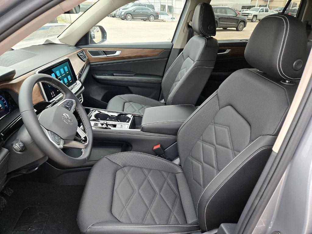 new 2026 Volkswagen Atlas car, priced at $40,855