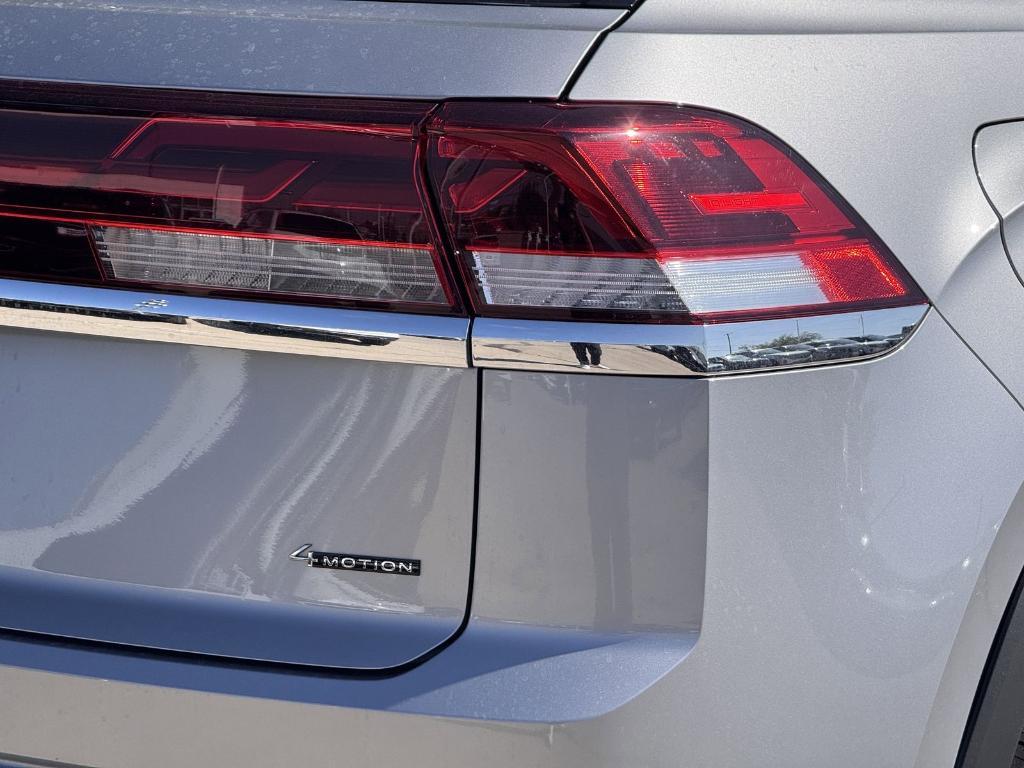 new 2026 Volkswagen Atlas Cross Sport car, priced at $40,664