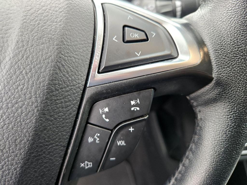 used 2024 Ford Edge car, priced at $25,631