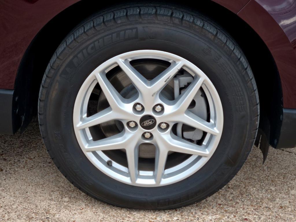 used 2024 Ford Edge car, priced at $25,631