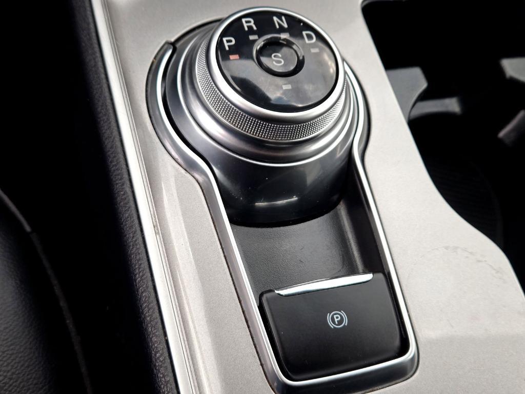 used 2024 Ford Edge car, priced at $25,631