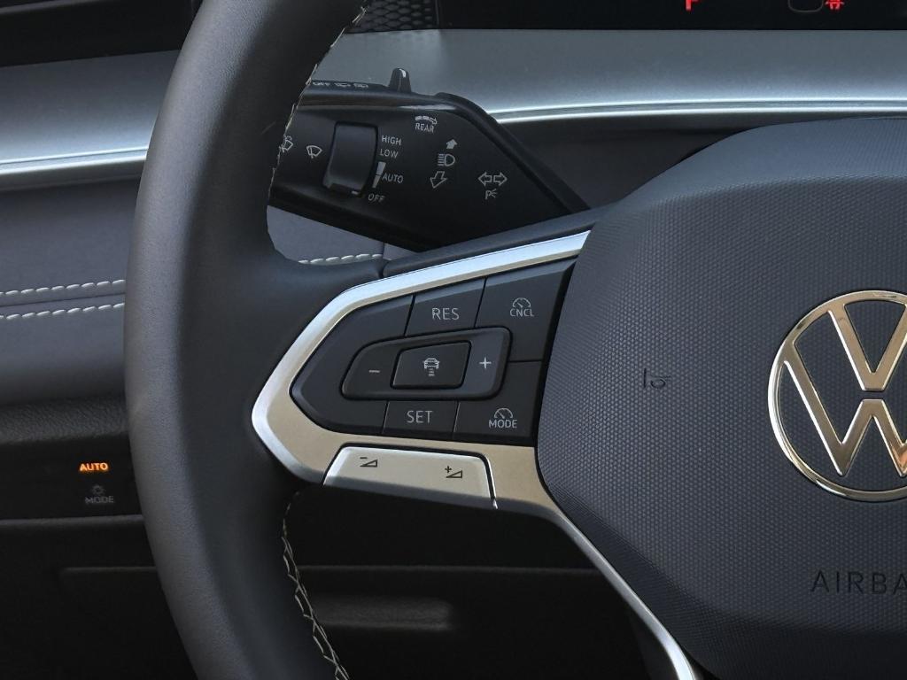 new 2026 Volkswagen Tiguan car, priced at $32,427