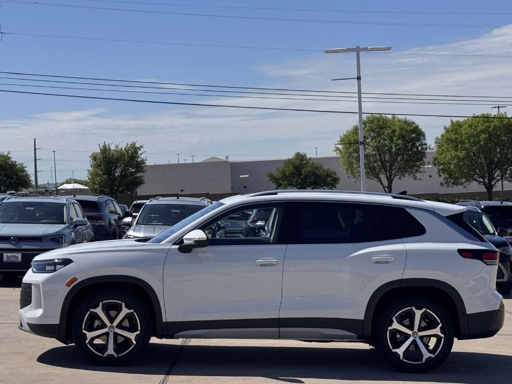 new 2026 Volkswagen Tiguan car, priced at $32,427