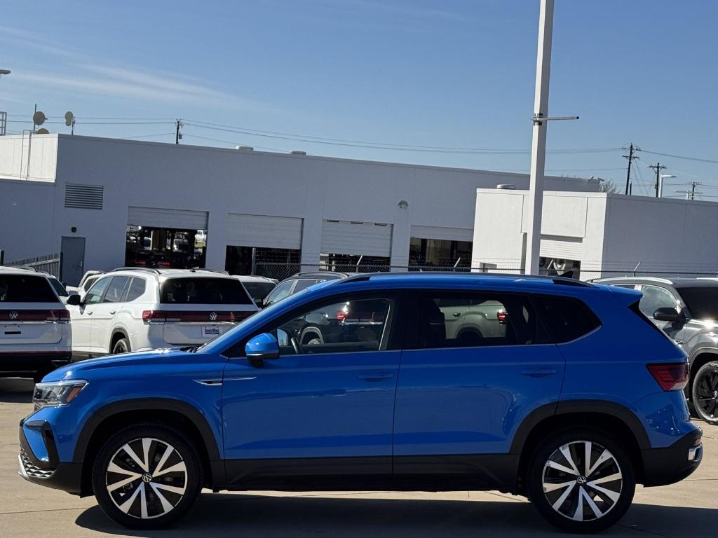 new 2024 Volkswagen Taos car, priced at $23,677