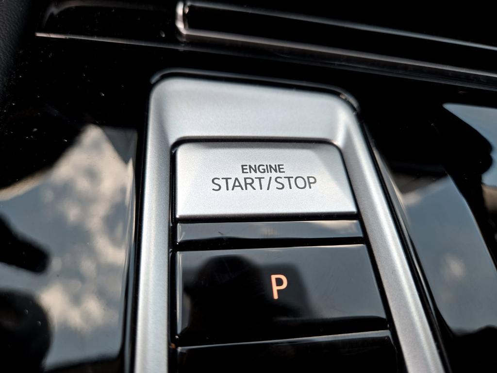 new 2024 Volkswagen Atlas car, priced at $33,418