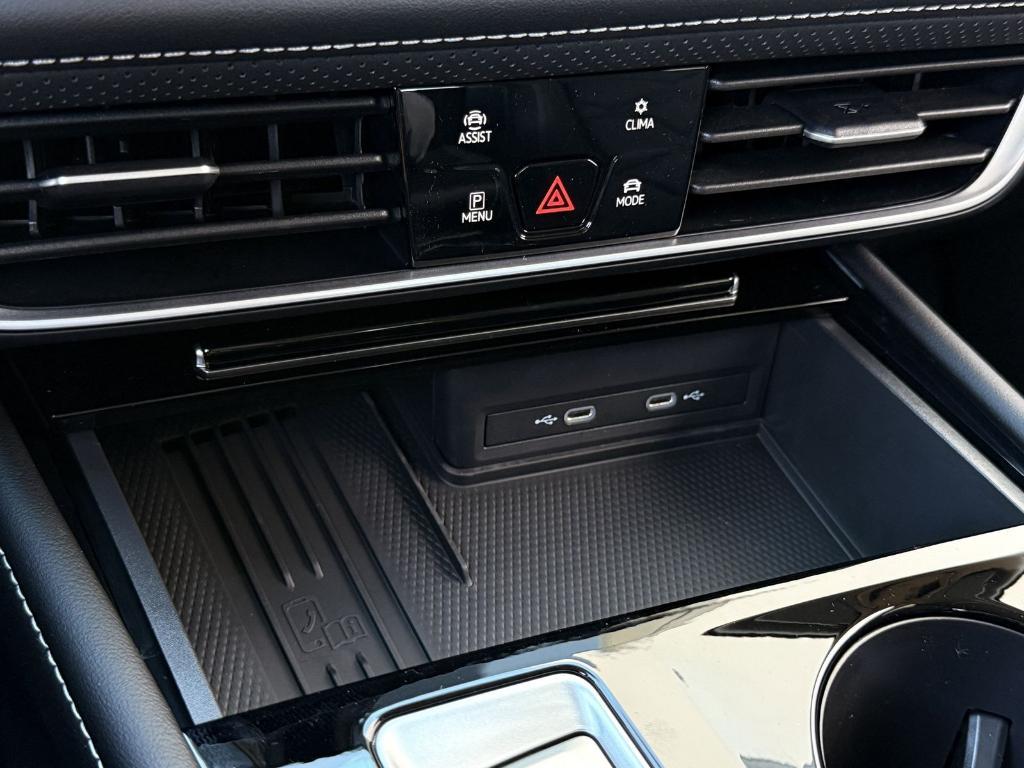 new 2026 Volkswagen Atlas car, priced at $41,839