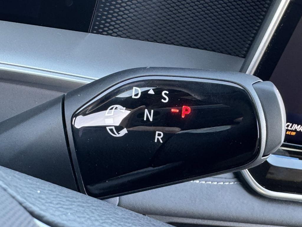 new 2026 Volkswagen Tiguan car, priced at $39,341