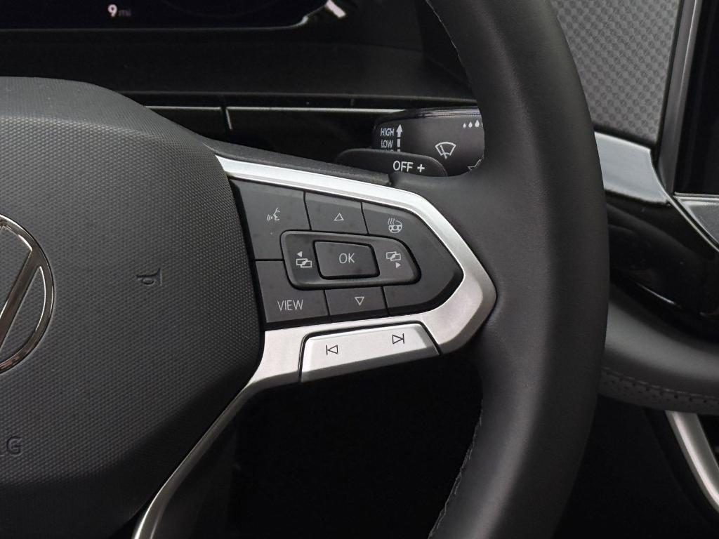 new 2026 Volkswagen Atlas car, priced at $47,676