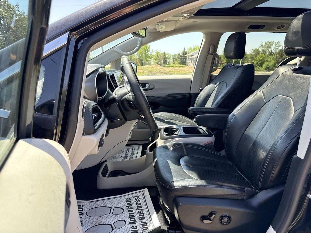 used 2022 Chrysler Pacifica car, priced at $23,000