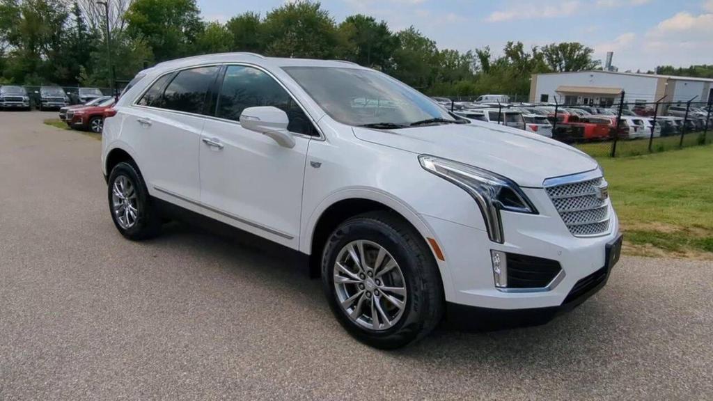 used 2020 Cadillac XT5 car, priced at $20,947