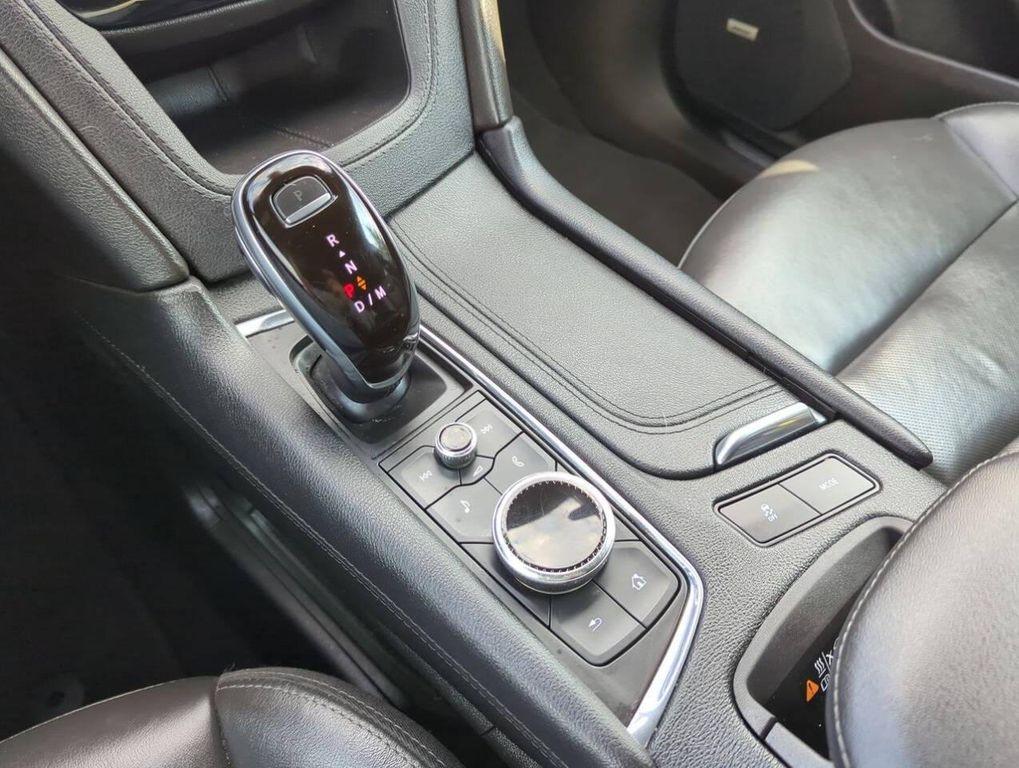 used 2020 Cadillac XT5 car, priced at $20,947