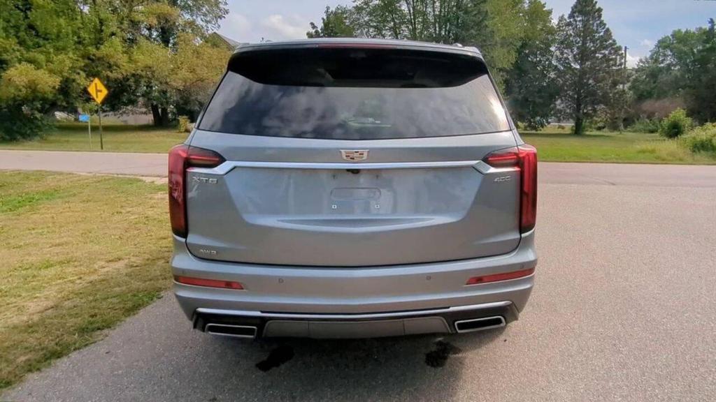 used 2024 Cadillac XT6 car, priced at $38,495
