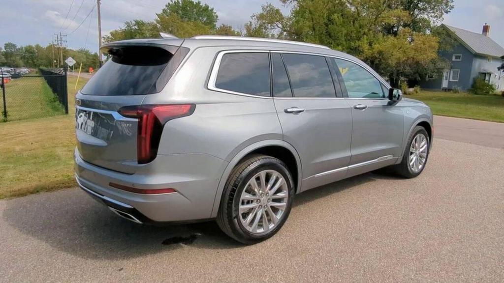 used 2024 Cadillac XT6 car, priced at $38,495