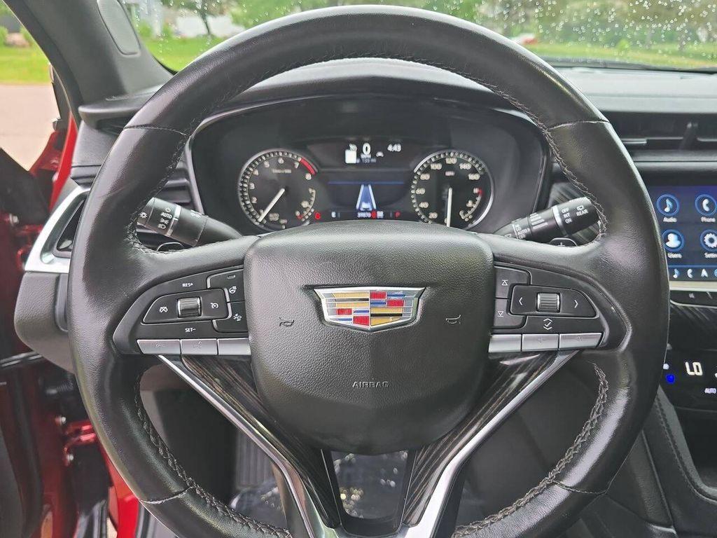 used 2023 Cadillac XT6 car, priced at $29,995