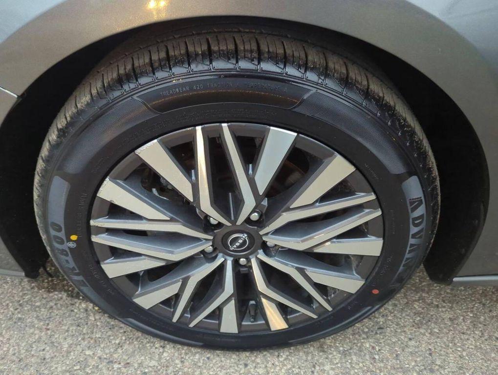 used 2023 Nissan Altima car, priced at $17,724