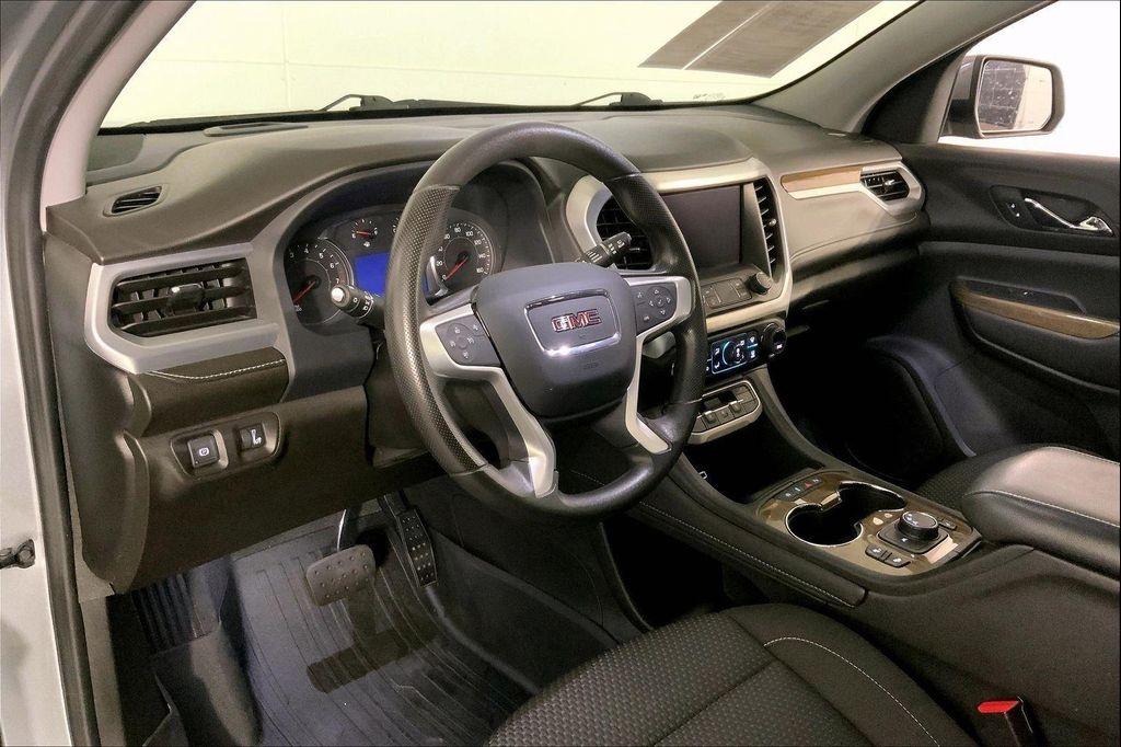 used 2023 GMC Acadia car, priced at $25,700